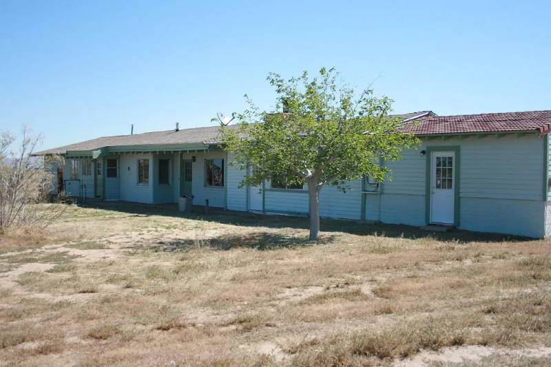 House for rent at 21049 Ocotillo Way, Apple Valley, CA 92308