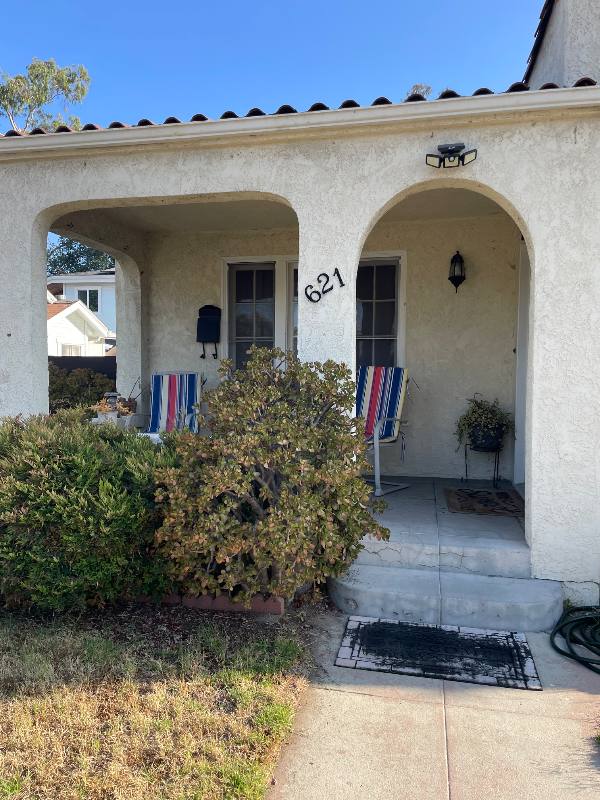 House for rent at 621 Pioneer Dr, Glendale, CA 91203