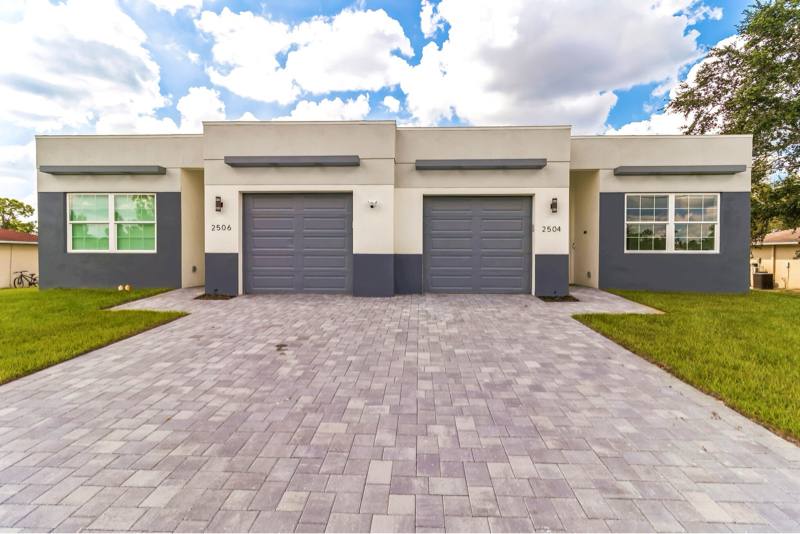 Townhouse for rent at 2504 Leda Ave S, Lehigh Acres, FL 33973