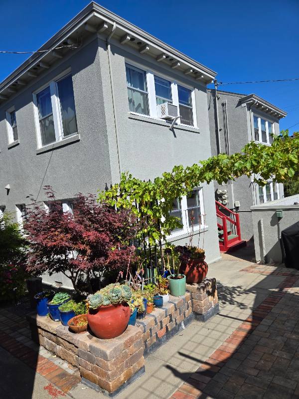 Apartment for rent at 201 Howard St #2, Petaluma, CA 94952