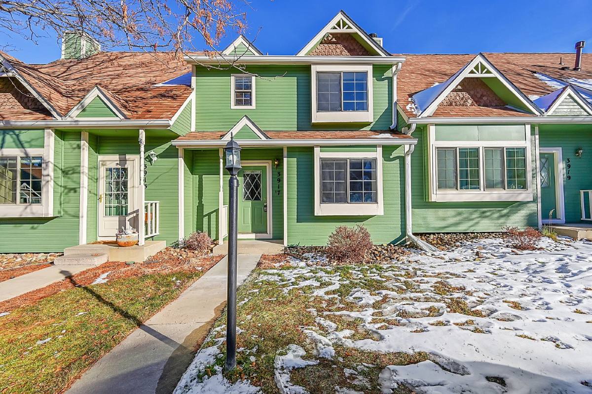 Townhouse for rent at 3917 Berkley Court, Colorado Springs, CO 80906