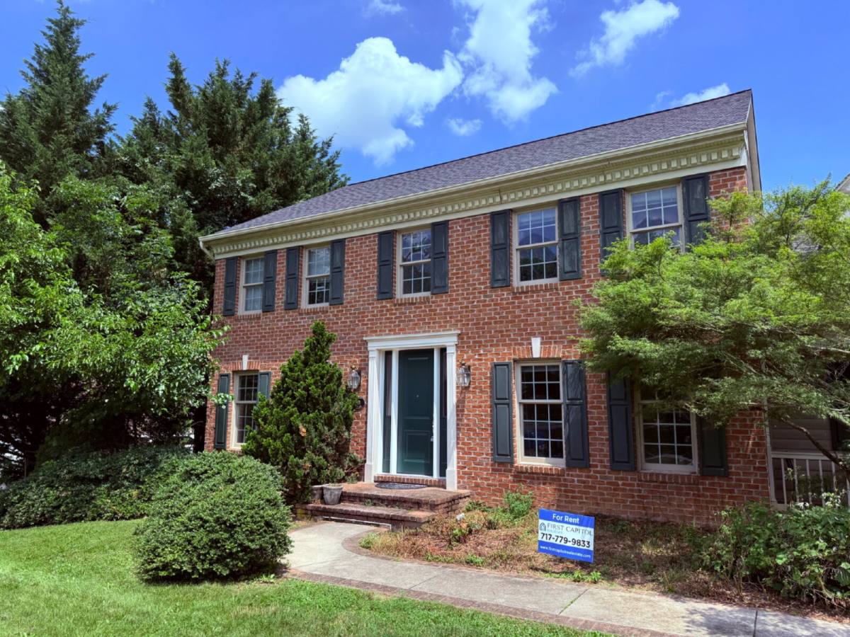 House for rent at 3608 Regency Lane, York, PA 17402