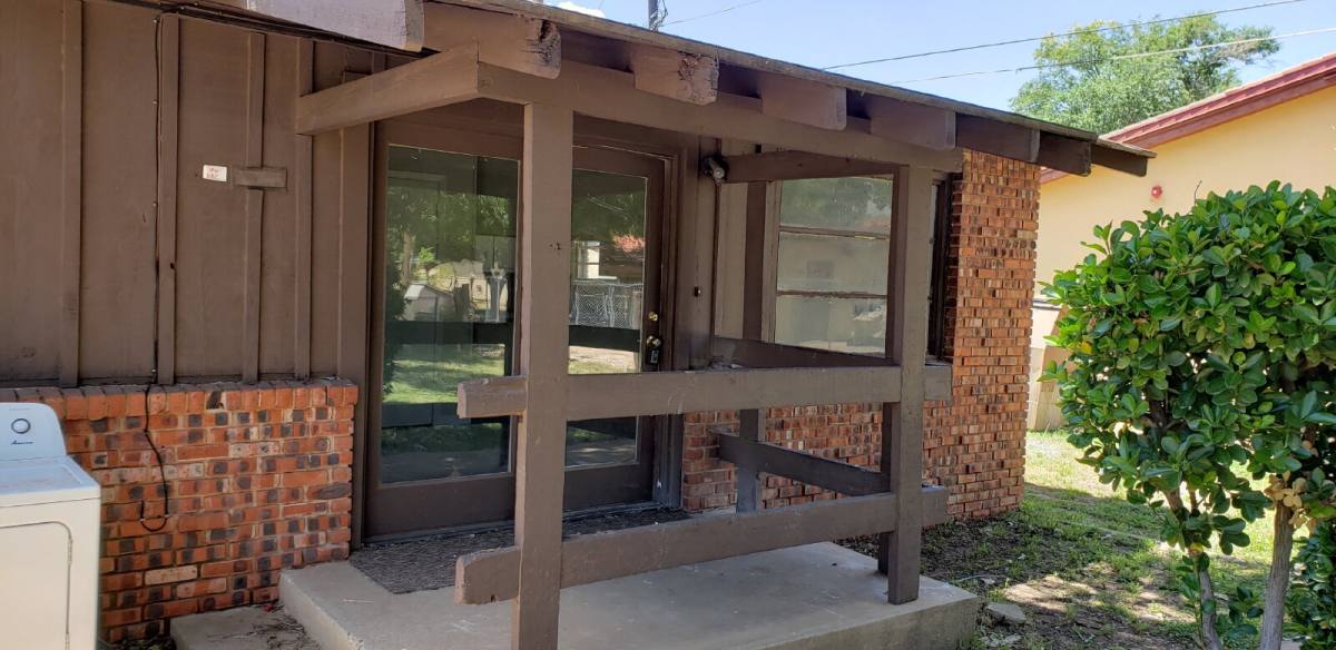 Apartment for rent at 2816 43rd St #4, Lubbock, TX 79413