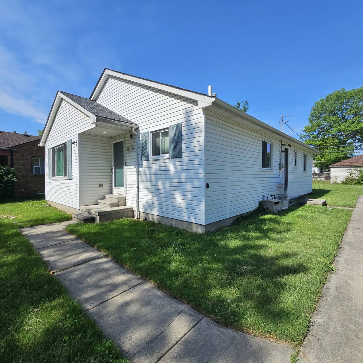 House for rent at 20839 Sunset Ave, Warren, MI 48091