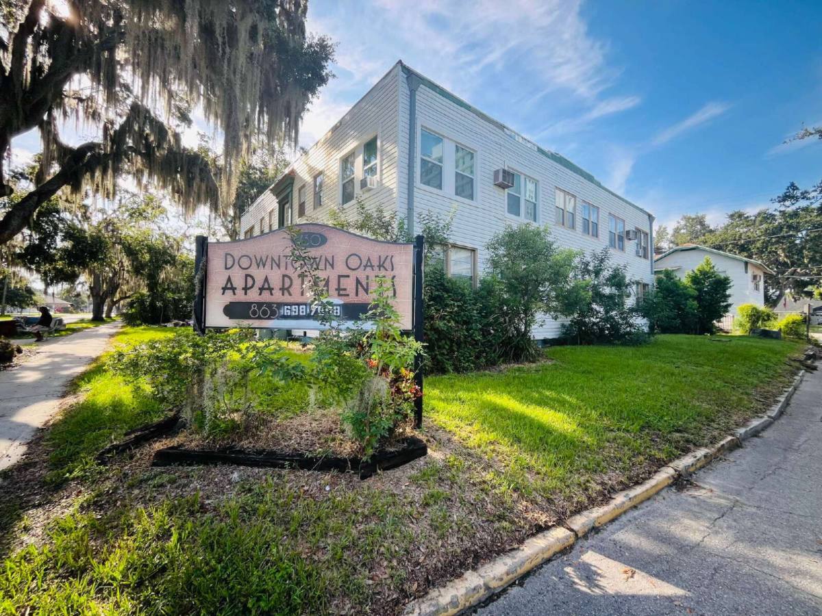 Apartment for rent at 730 W Central Ave, Winter Haven, FL 33880