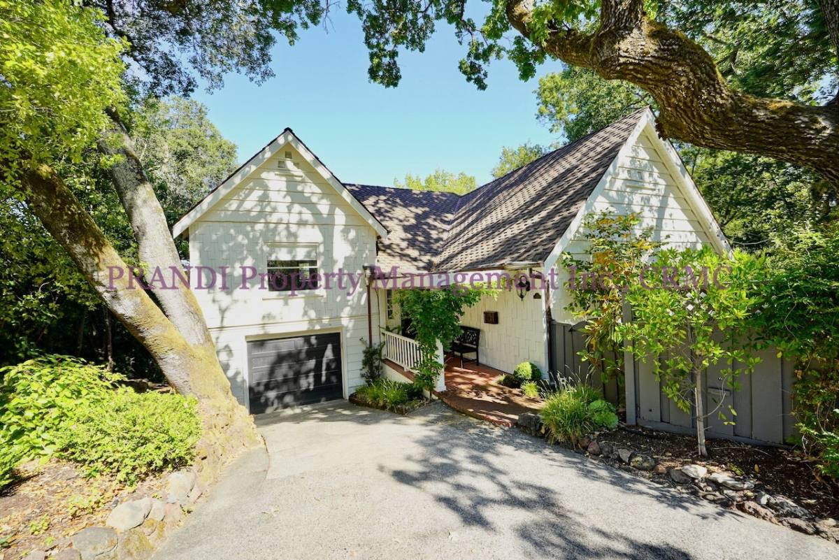 House for rent at 124 Prospect Ave, San Anselmo, CA 94960