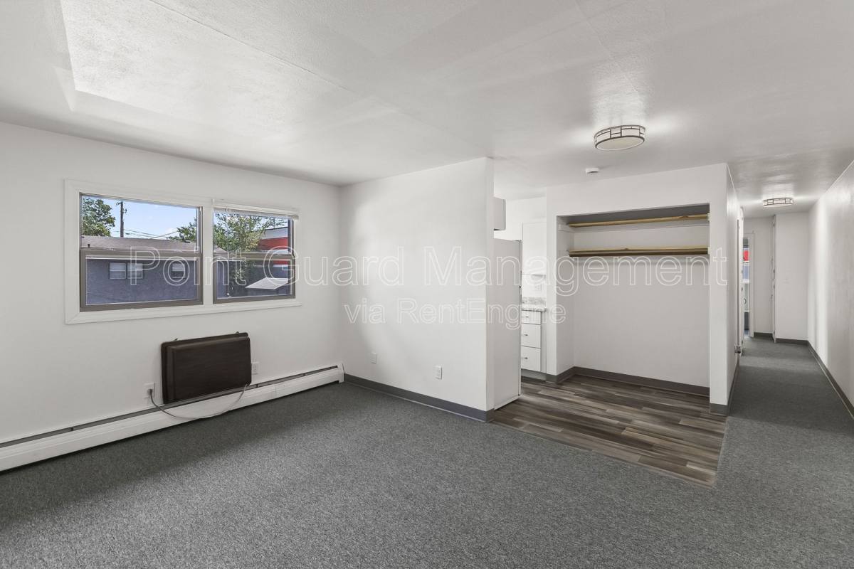 Apartment for rent at 3313 S Jefferson Ave #5, Sioux Falls, SD 57105