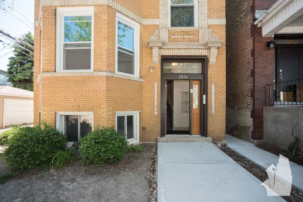 Apartment for rent at 2814 N Troy St #3F, Chicago, IL 60618