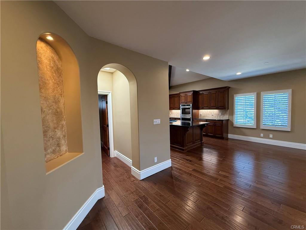 Townhouse for rent at 1623 Artesia Blvd #B, Manhattan Beach, CA 90266