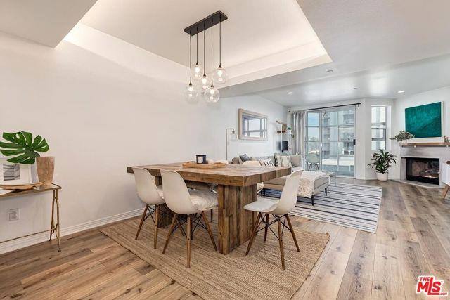 Townhouse for rent at 171 N Church Lane #617, Los Angeles, CA 90049