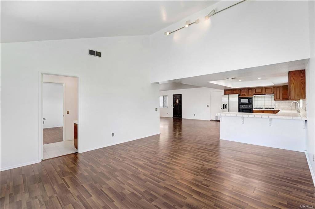 House for rent at 11940 Tiara St, Valley Village, CA 91607