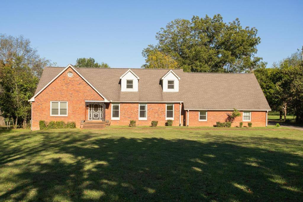 House for rent at 2425 Mansker Dr, Madison, TN 37115