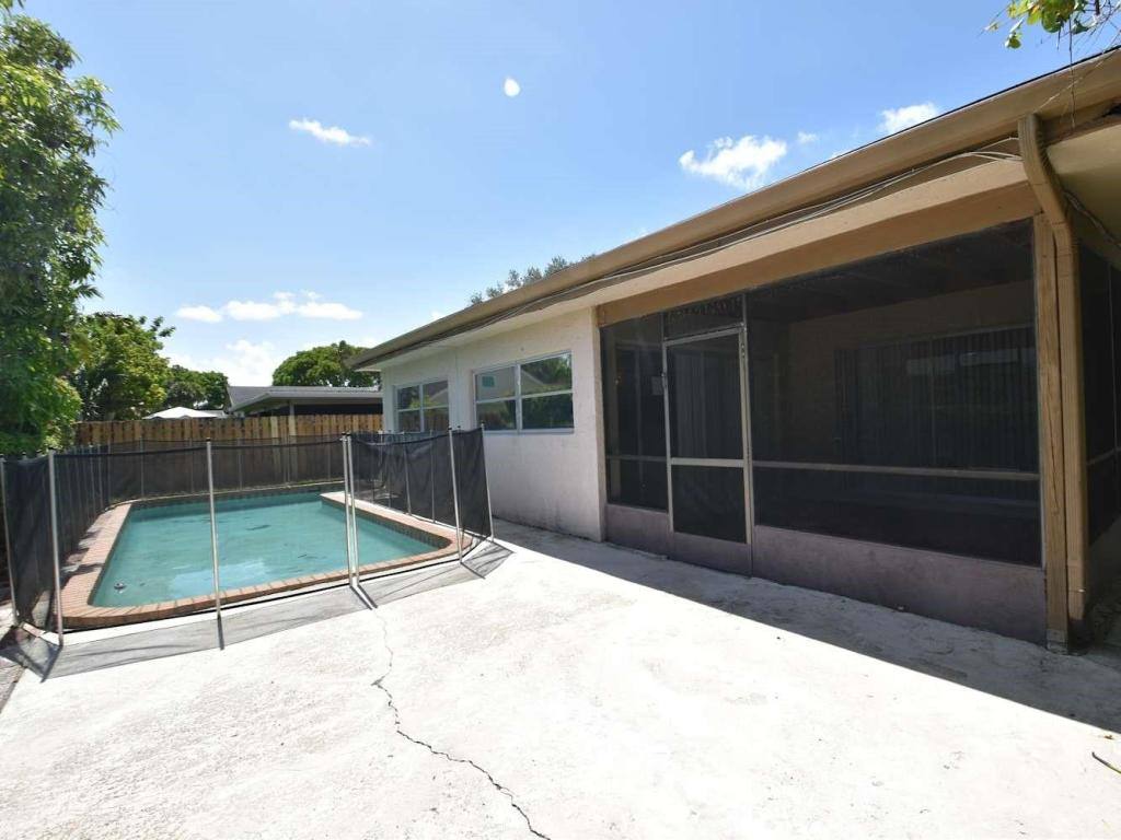 House for rent at 9350 NW 35th Manor, Fort Lauderdale, FL 33351