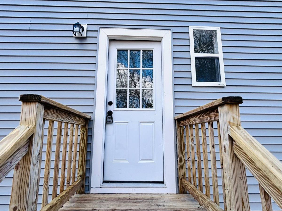 Apartment for rent at 45 Cherry St #3, Plymouth, MA 02360