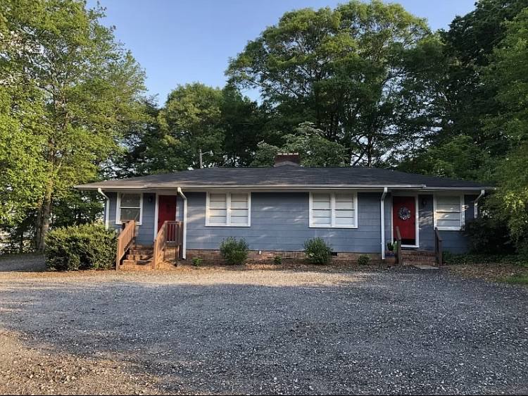 Apartment for rent at 7B Waddell Rd, Greenville, SC 29609