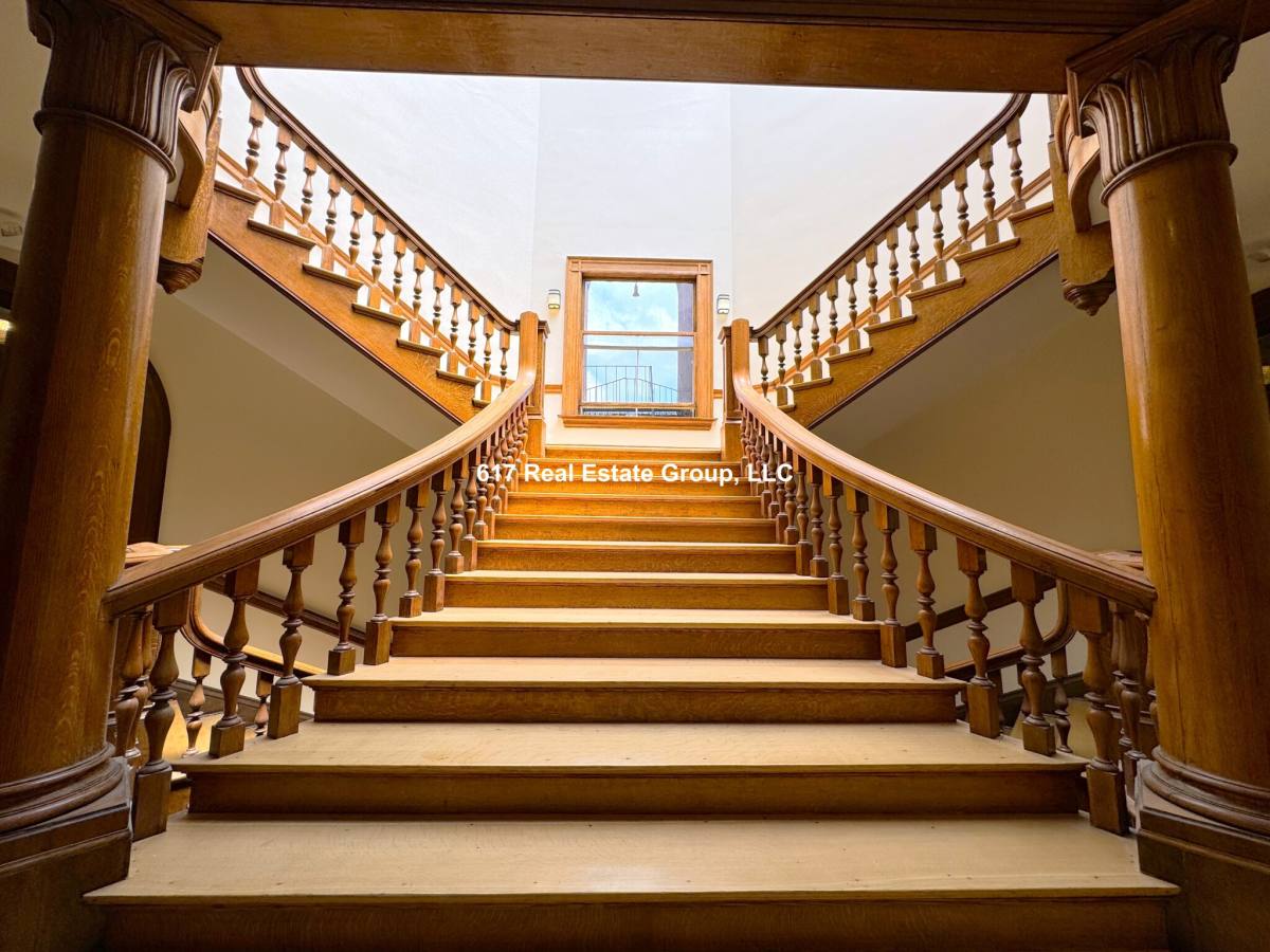 Apartment for rent at 2 Ware St #O1, Cambridge, MA 02138