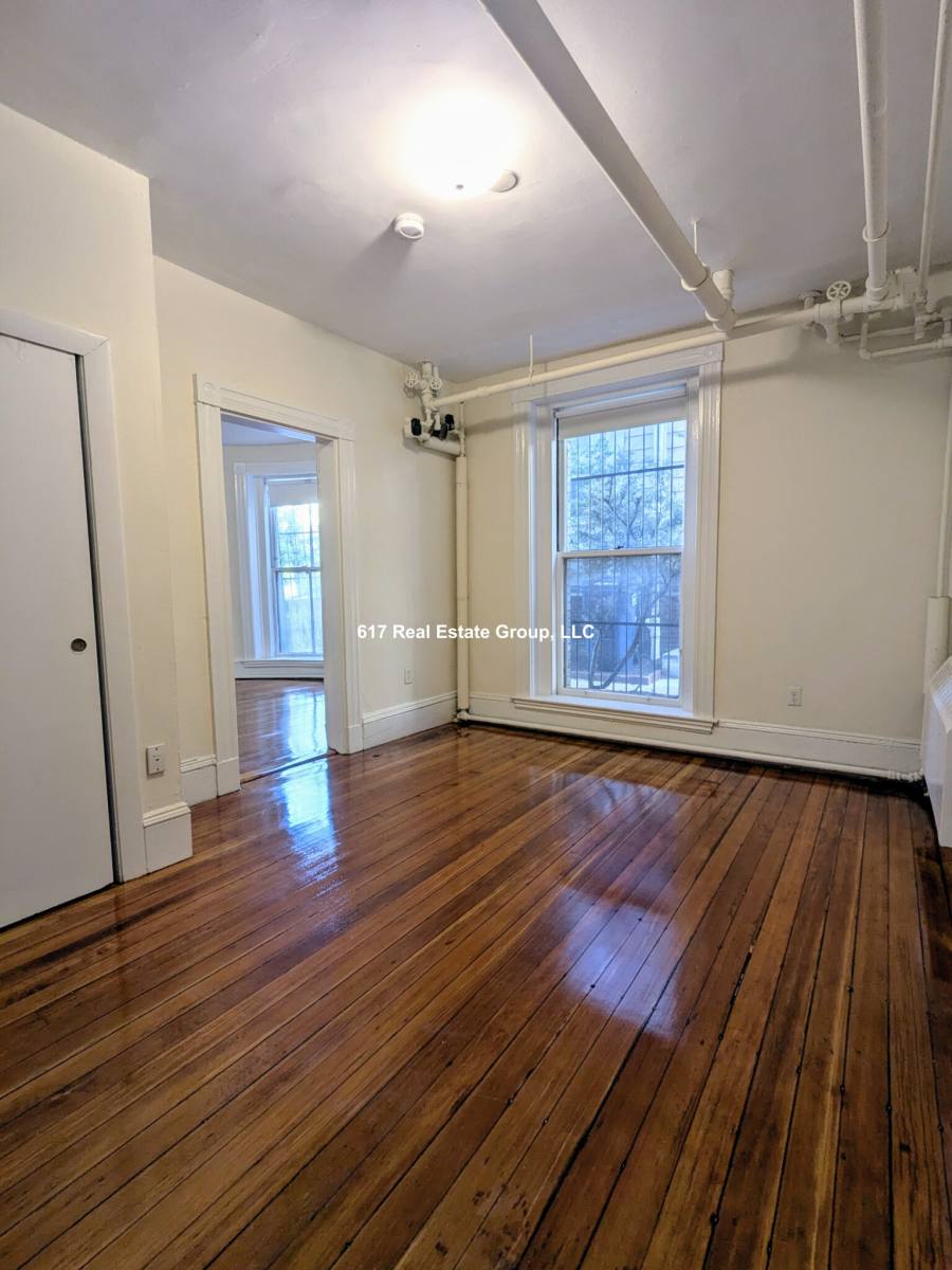 Apartment for rent at 2 Ware St #O1, Cambridge, MA 02138