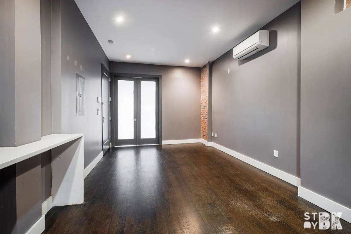 Apartment for rent at 441 Franklin Ave #1F, Brooklyn, NY 11238