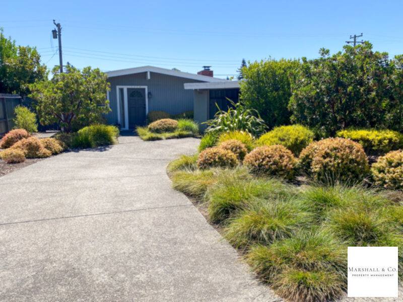 House for rent at 1118 Ferris Dr, Novato, CA 94945
