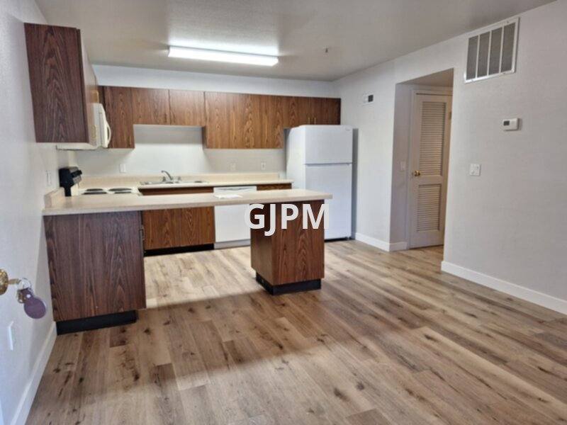 Apartment for rent at 960 Bookcliff Ave #206, Grand Junction, CO 81501