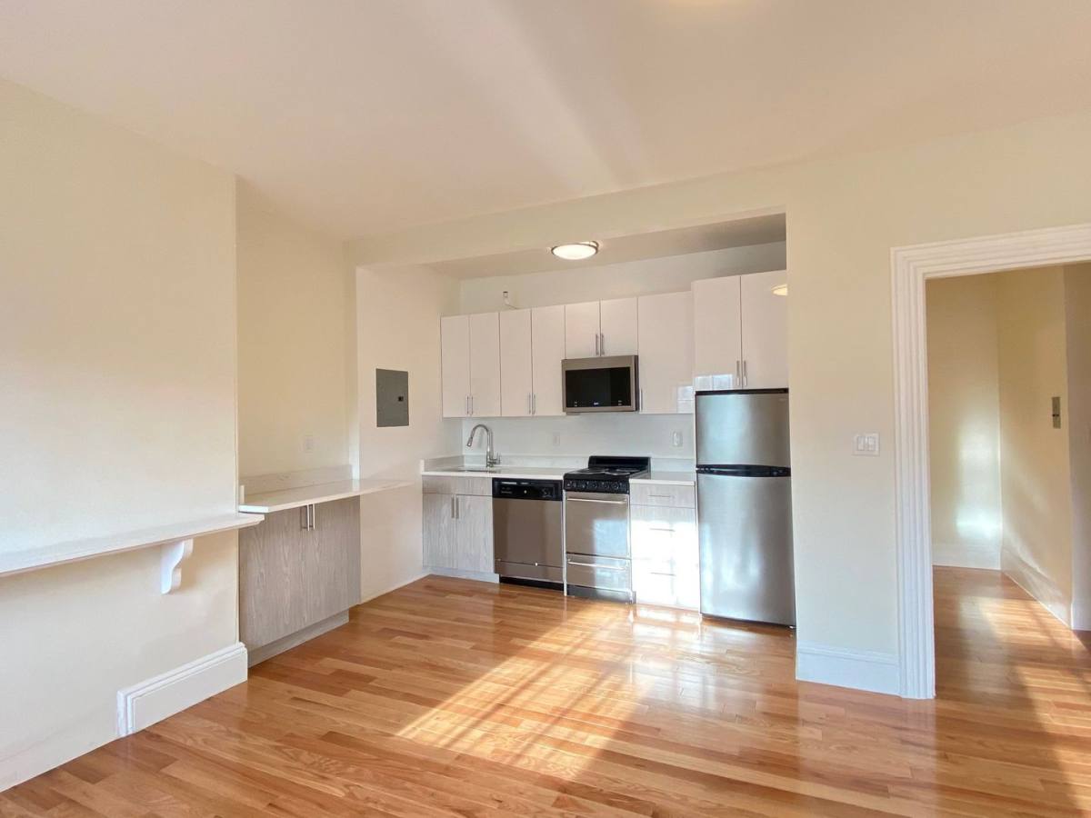 Apartment for rent at 92 Charles St #5, Boston, MA 02114