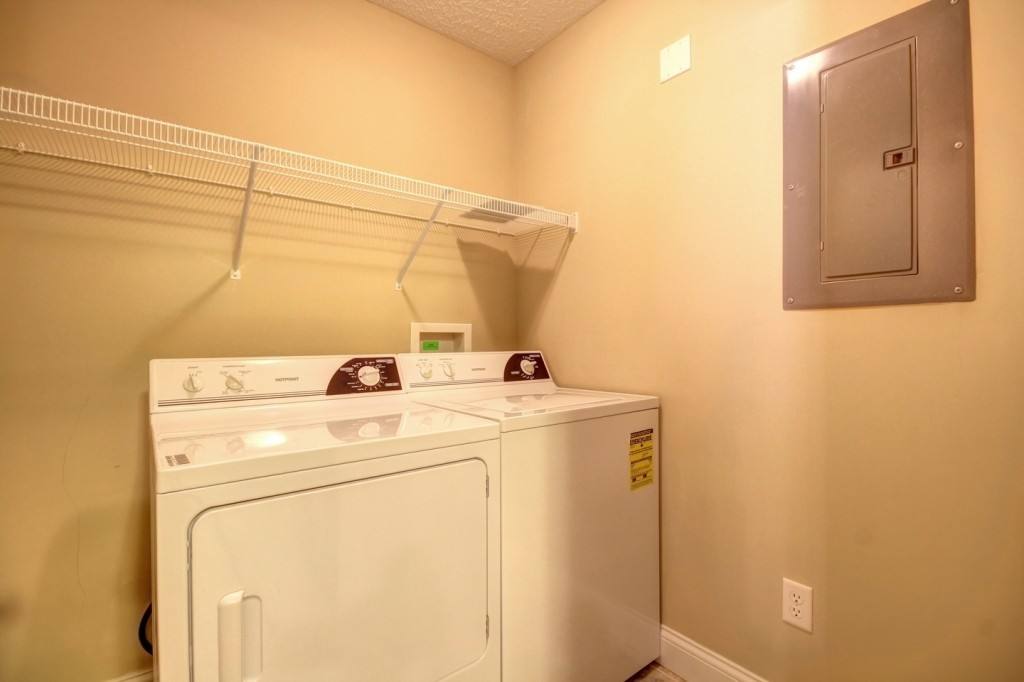 Apartment for rent at 300 E Fairlawn, Urbana, IL 61801