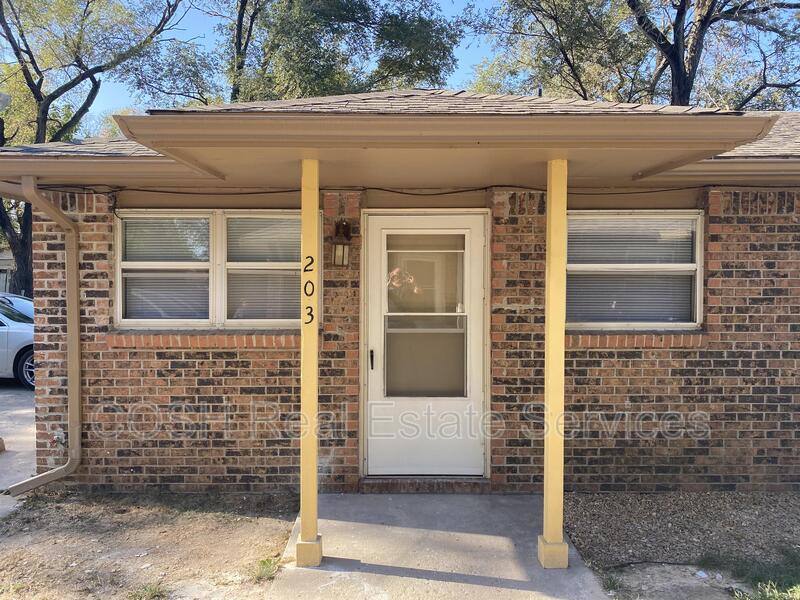 Apartment for rent at 1512 S Meridian Ave #203, Wichita, KS 67213
