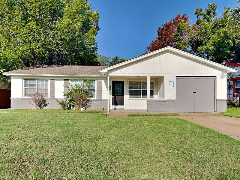 House for rent at 1710 Proctor Dr, Grand Prairie, TX 75051