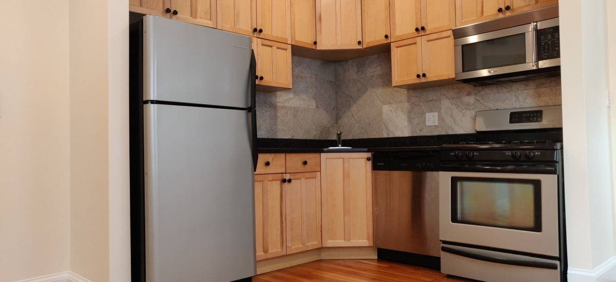 Apartment for rent at 191 Winthrop Rd #3E, Brookline, MA 02445