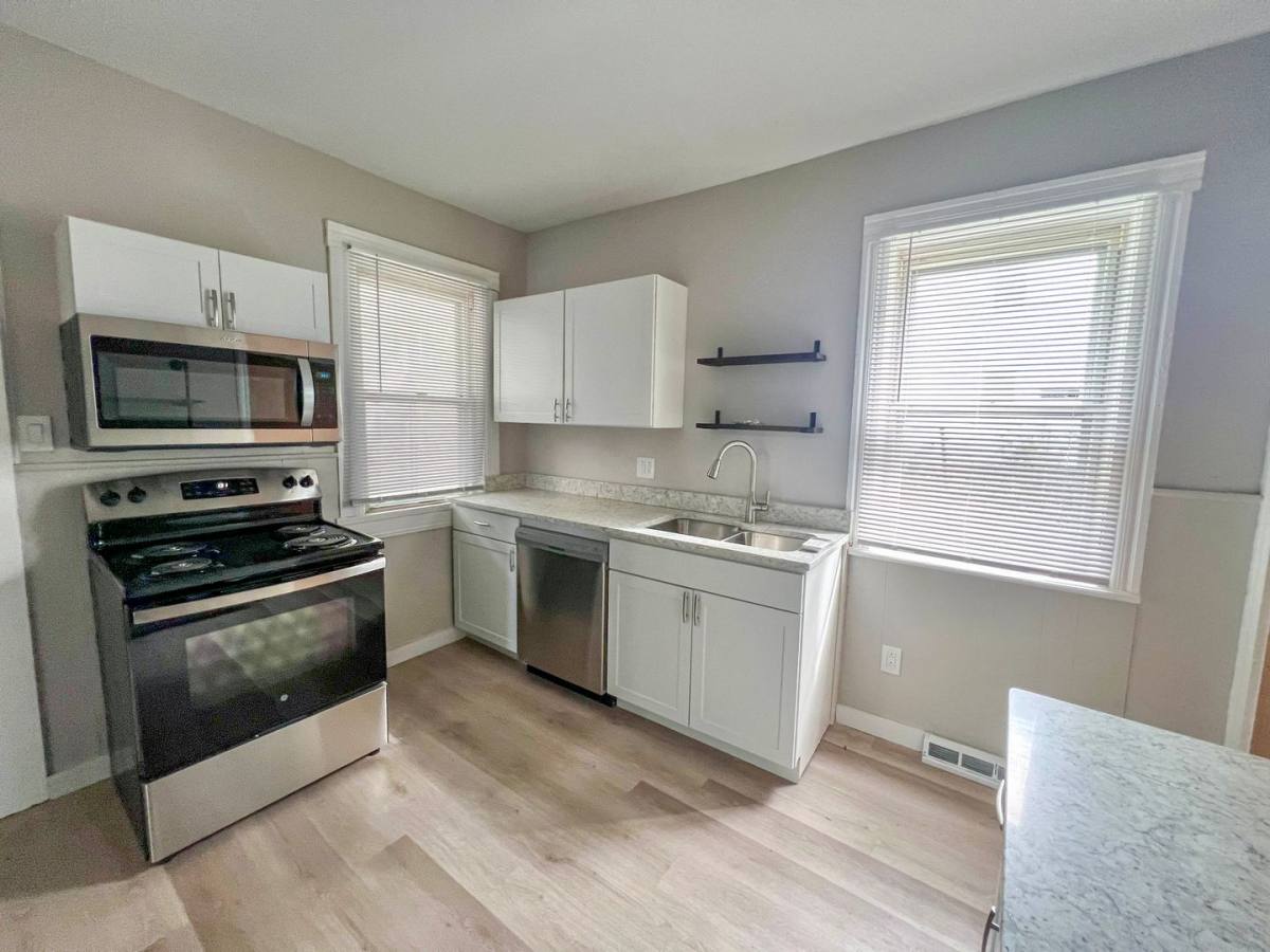 House for rent at 422 Seward St, Rochester, NY 14608