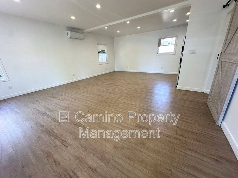 Apartment for rent at 425 E Wellington Ave, Santa Ana, CA 92701
