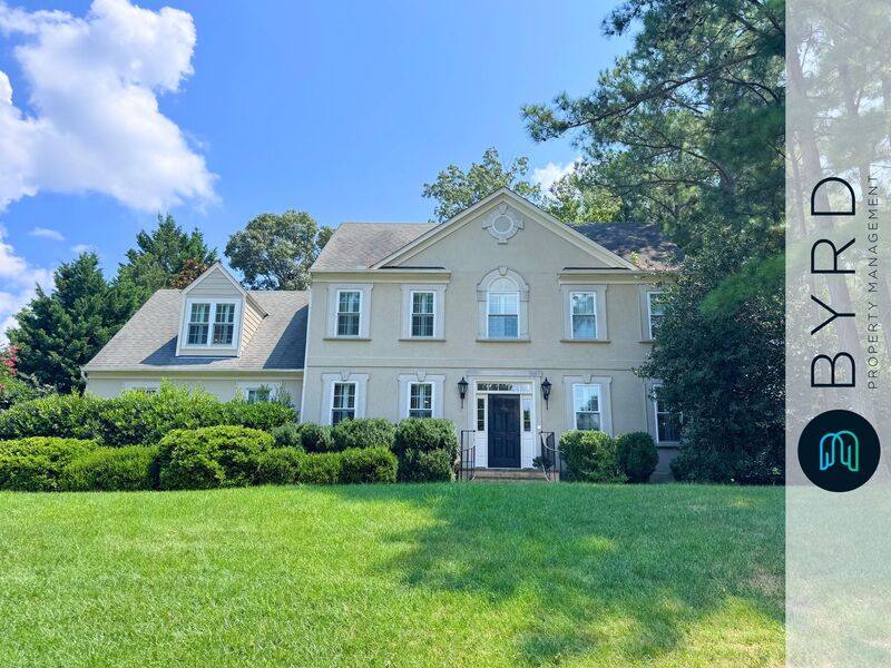 House for rent at 3808 Ivyglen Dr, Henrico, VA 23233