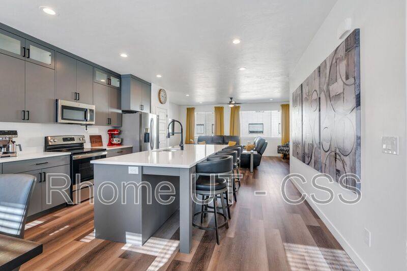 Townhouse for rent at 539 S 1040 W, American Fork, UT 84003