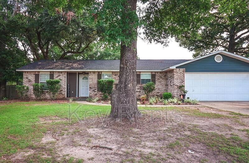 House for rent at 4442 Elsie Lane, Milton, FL 32583