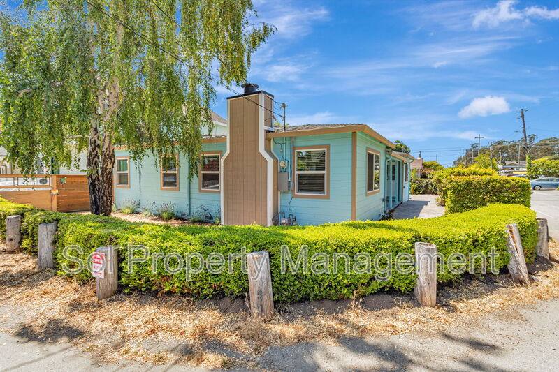 Apartment for rent at 822 Eaton St #A, Santa Cruz, CA 95062