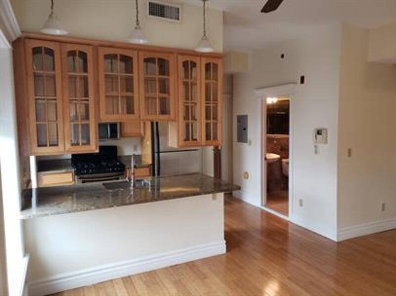 Apartment for rent at 15 S Hamilton St #3D, Poughkeepsie, NY 12601