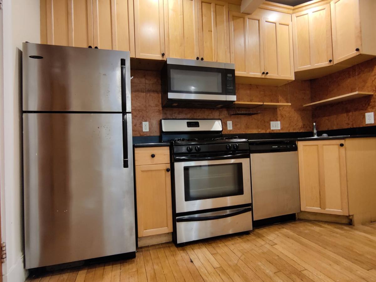 Apartment for rent at 69 Babcock St #1E, Brookline, MA 02446