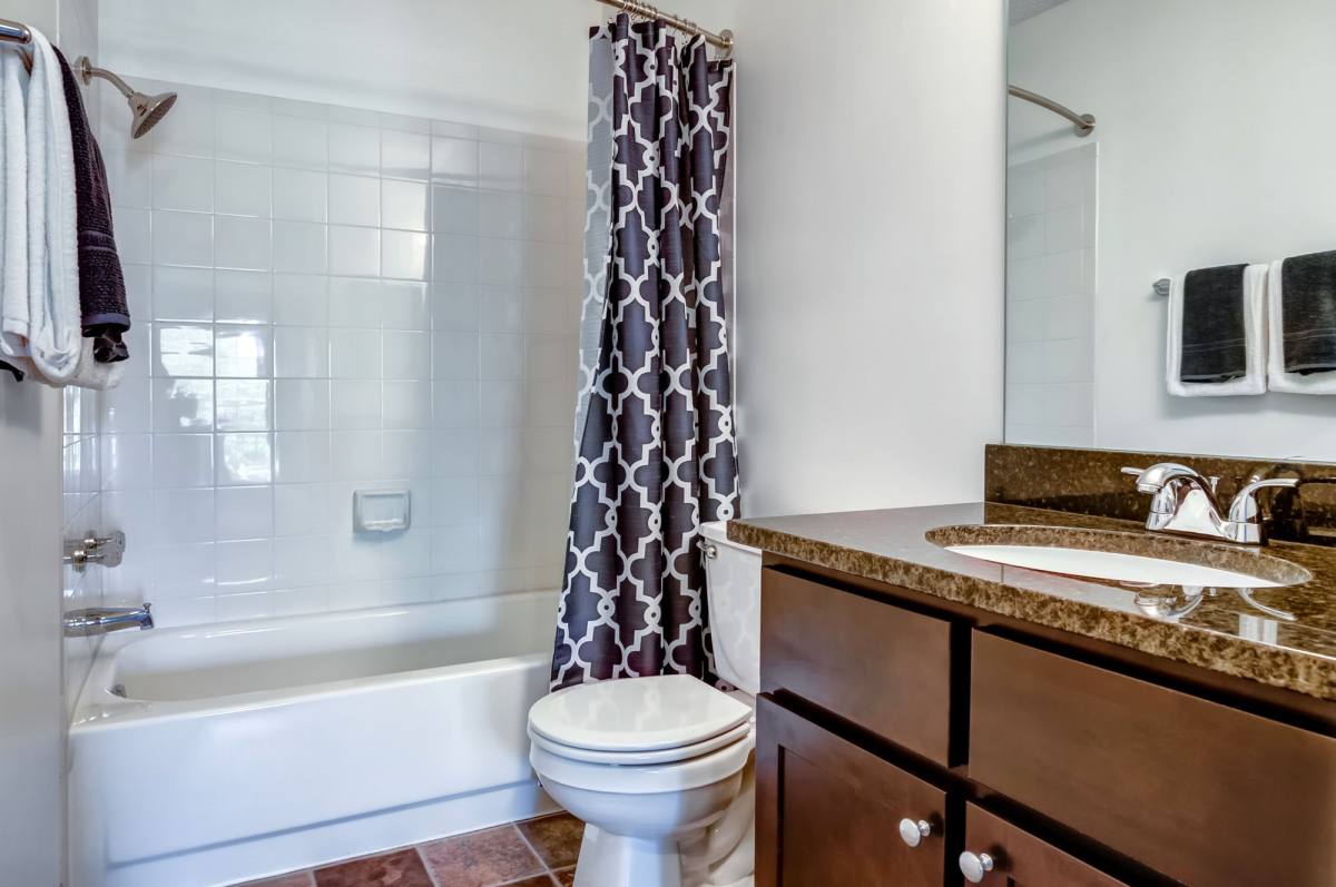 Townhouse for rent at 10310 Devonshire Rd #55, Minneapolis, MN 55431