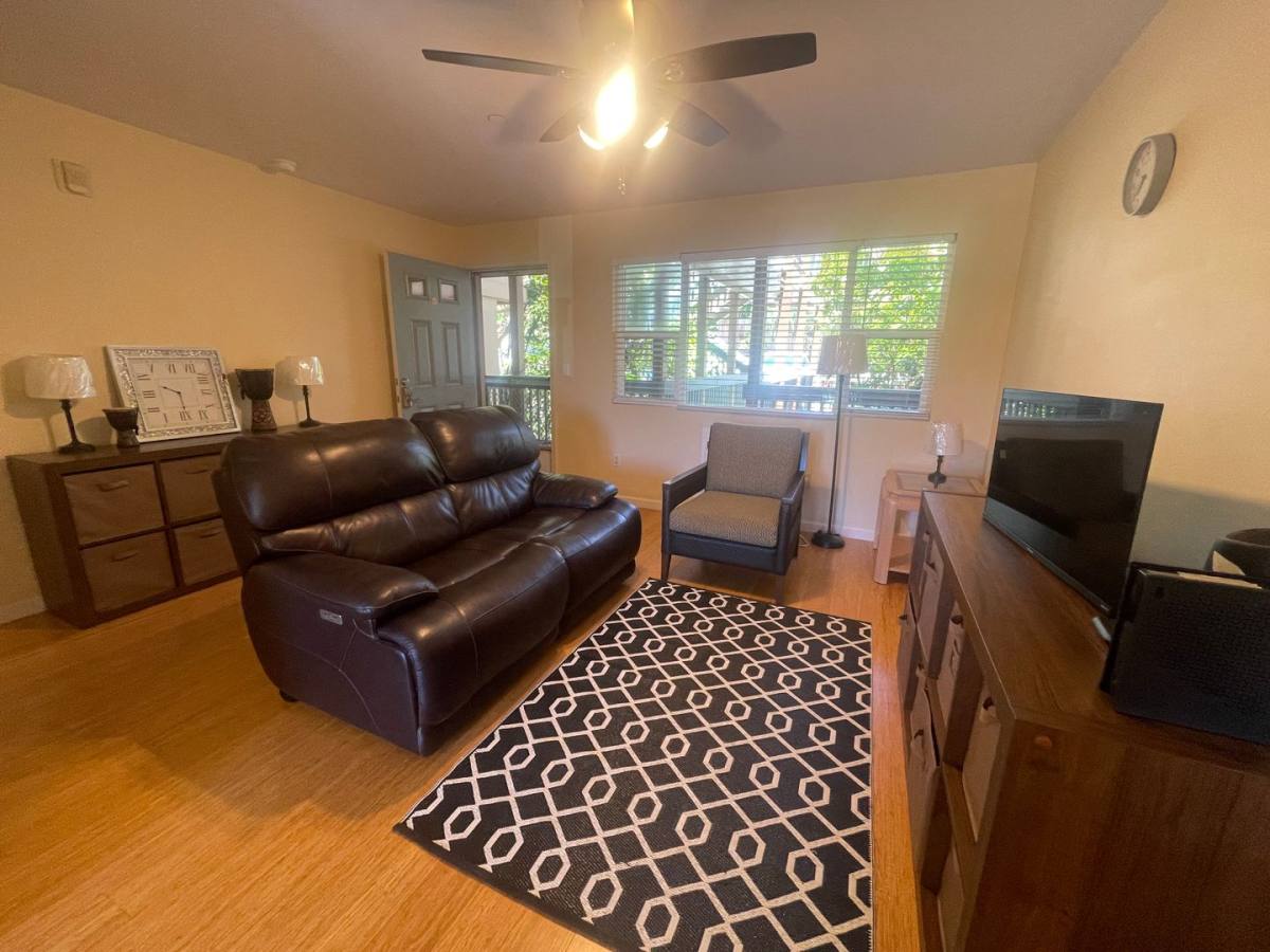 Apartment for rent at 25 Heather Lane, Lahaina, HI 96761