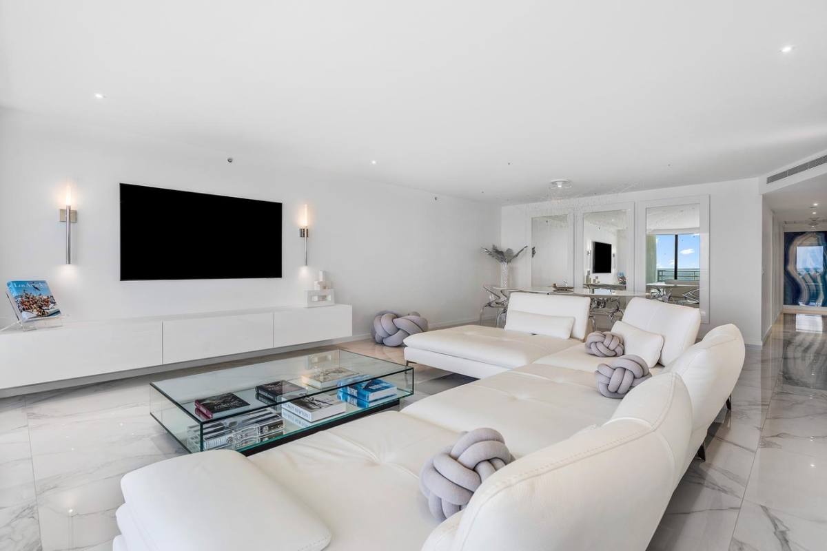 Condo for rent at 1400 S Ocean Blvd, Boca Raton, FL 33432