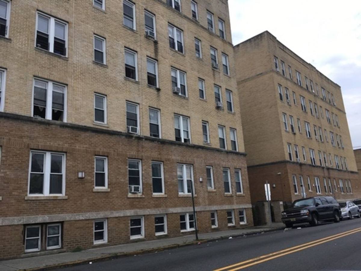 Apartment for rent at 288 Rosa Parks Blvd, Paterson, NJ 07501