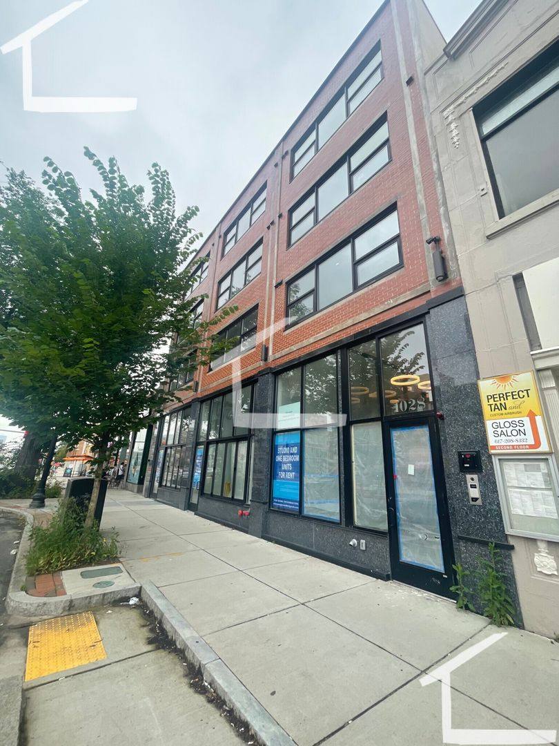 Apartment for rent at 1028 Commonwealth Ave #304A, Boston, MA 02215