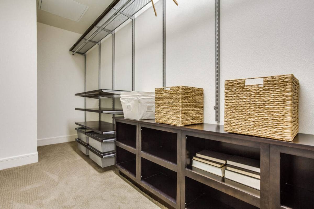 Apartment for rent at 2354 Thomas Ave #B9-58, Dallas, TX 75201