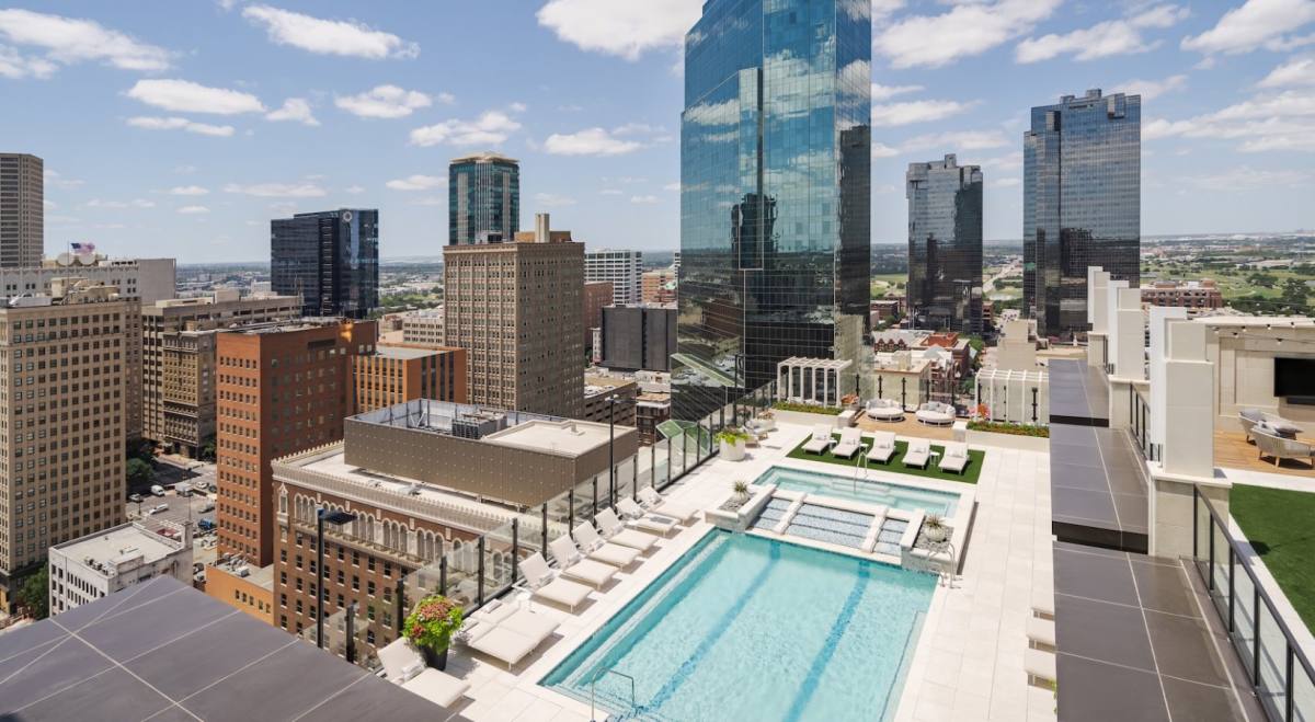 Apartment for rent at 967 Commerce St #C9-98, Fort Worth, TX 76102