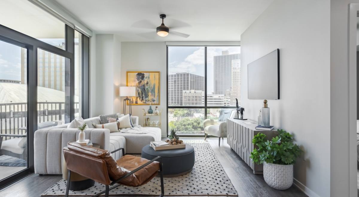 Apartment for rent at 967 Commerce St #B8-85, Fort Worth, TX 76102