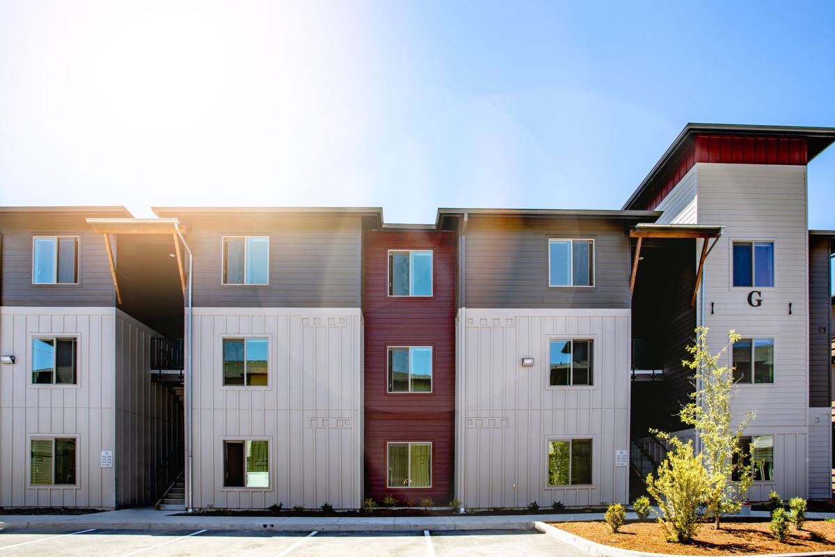 Apartment for rent at 104 Solomon Rd, Kelso, WA 98626