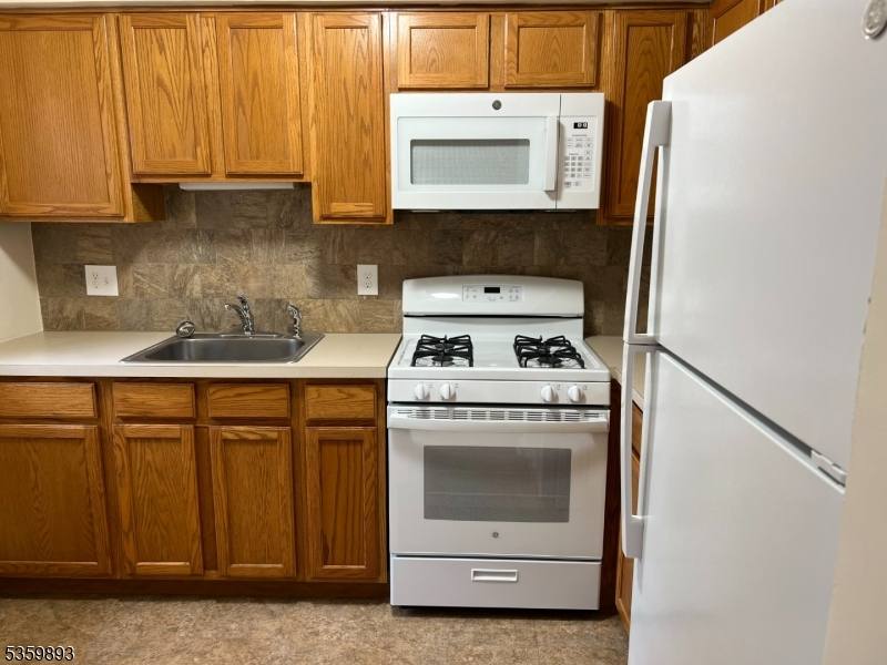 Apartment for rent at 11 S Mountain Ave #11, Belleville, NJ 07109