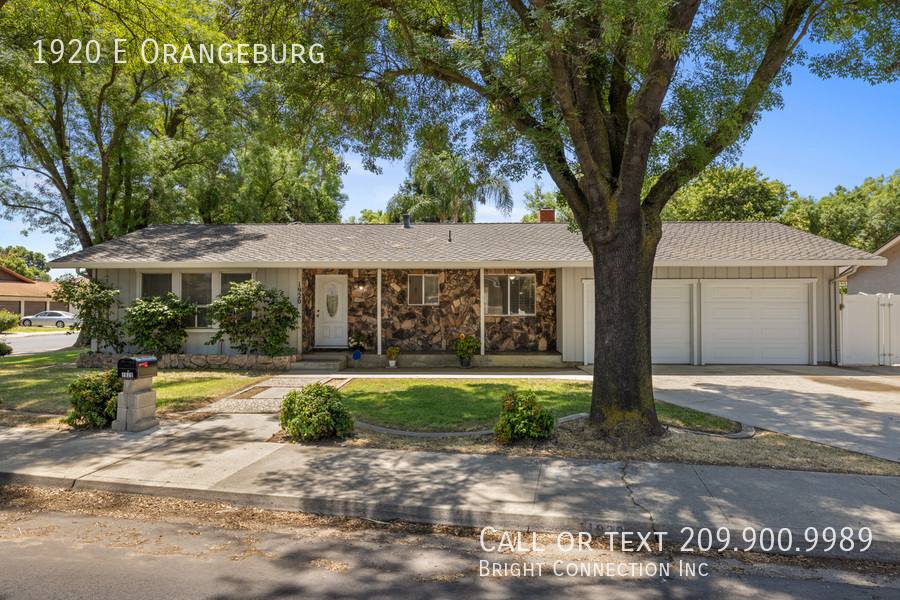 House for rent at 1920 E Orangeburg, Modesto, CA 95355