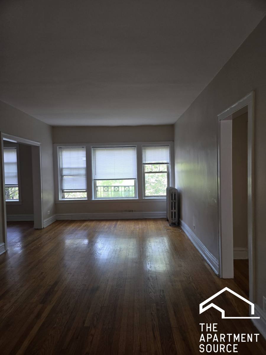 Apartment for rent at 918 Reba Place #2N, Evanston, IL 60202