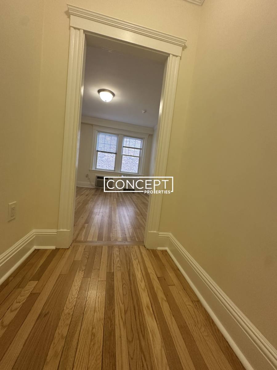 Apartment for rent at 18 Chauncy St #7NS, Cambridge, MA 02138